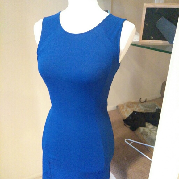 Dresses & Skirts - Dress